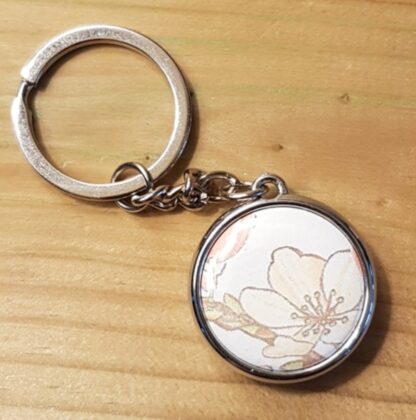 Magnolia keychain - Image 2